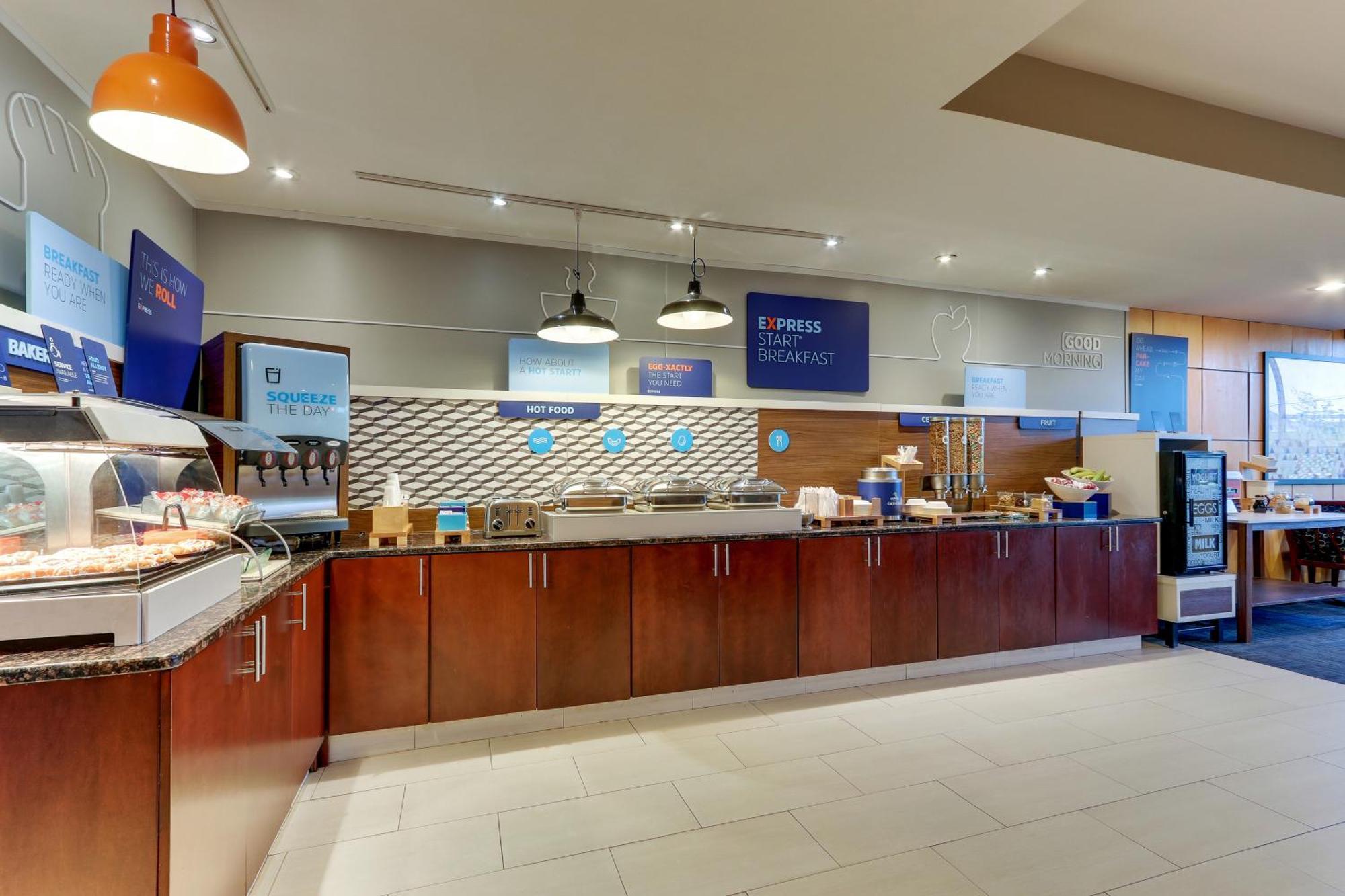 Holiday Inn Express Aberdeen-Chesapeake House By Ihg Exterior foto