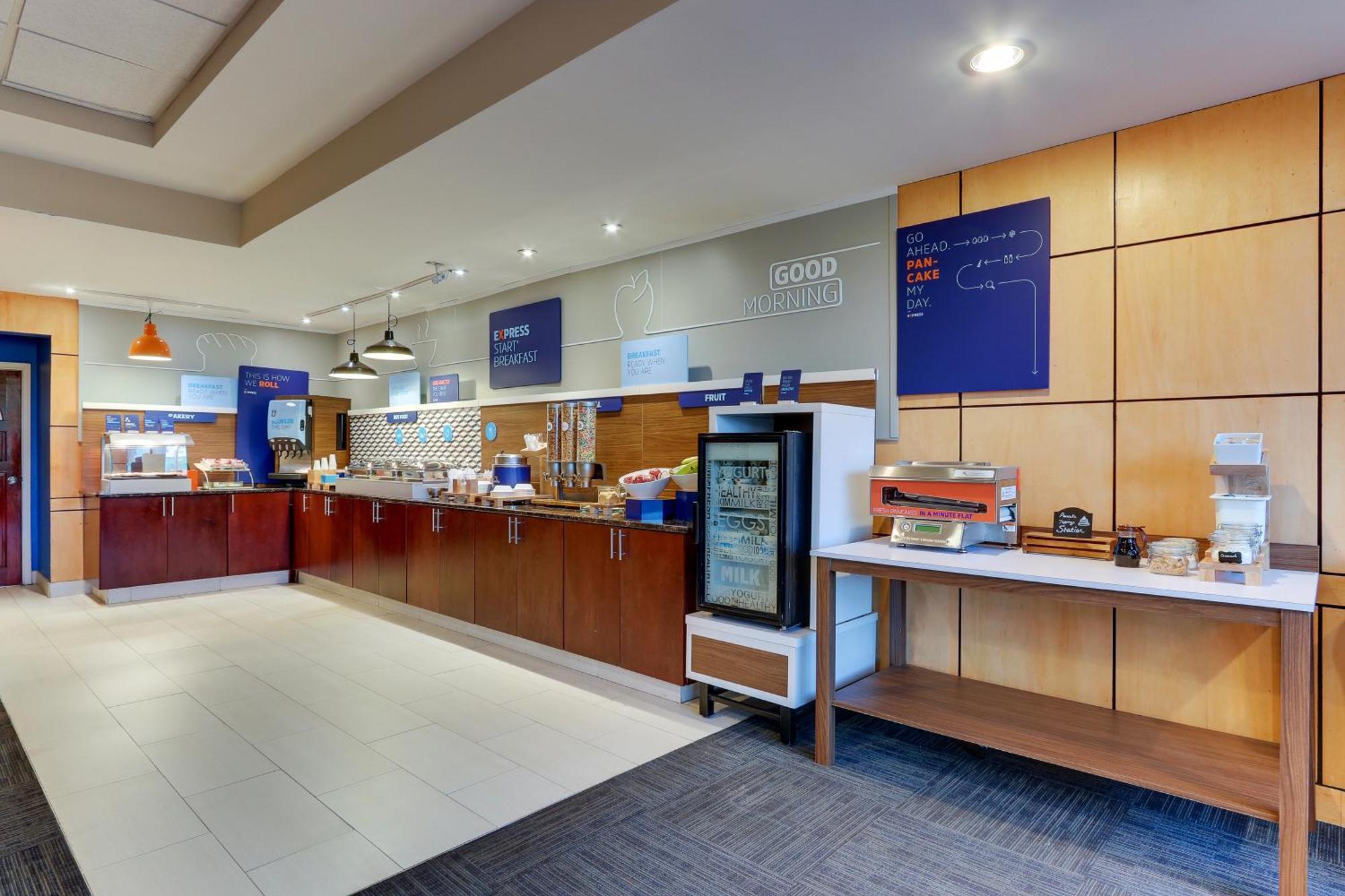 Holiday Inn Express Aberdeen-Chesapeake House By Ihg Exterior foto